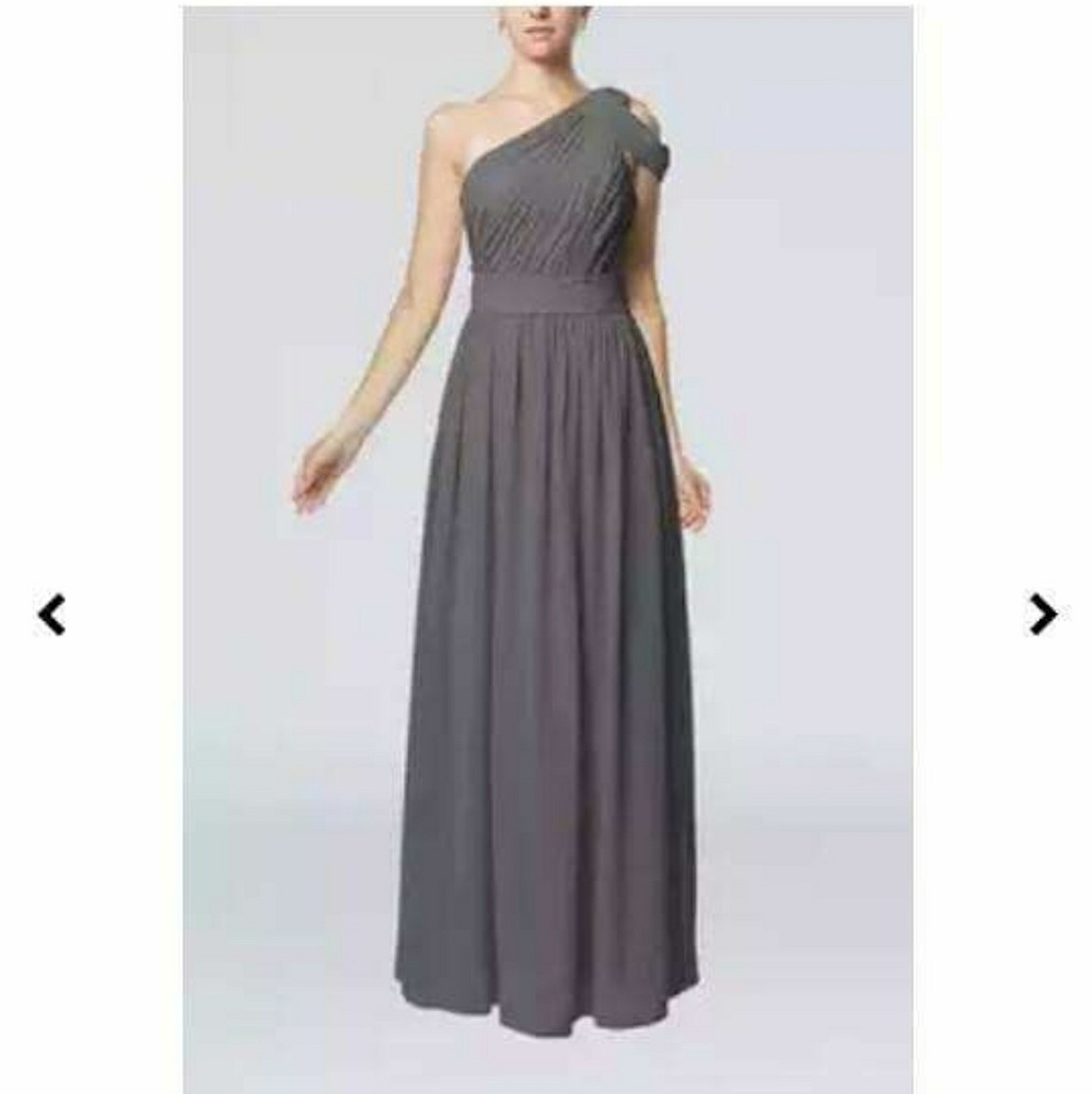 Dress never worn